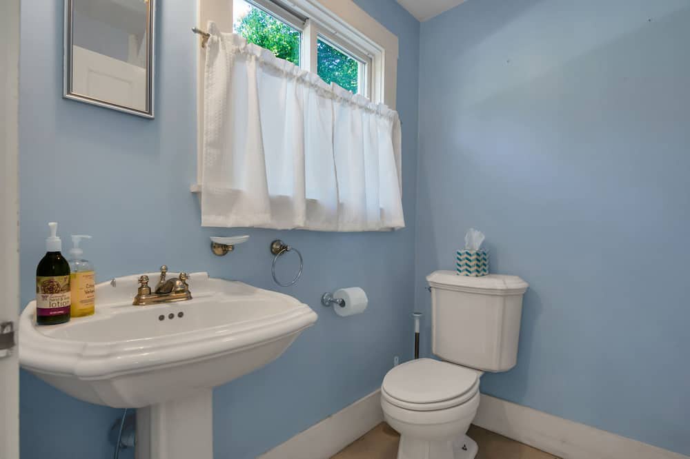 Photo of Bathroom in Acton
