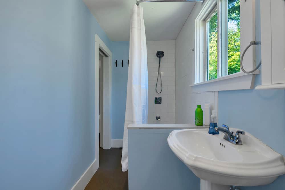 Photo of Bathroom in Acton