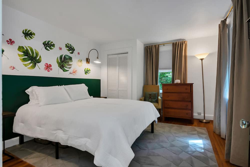 Photo of Bedroom in Acton
