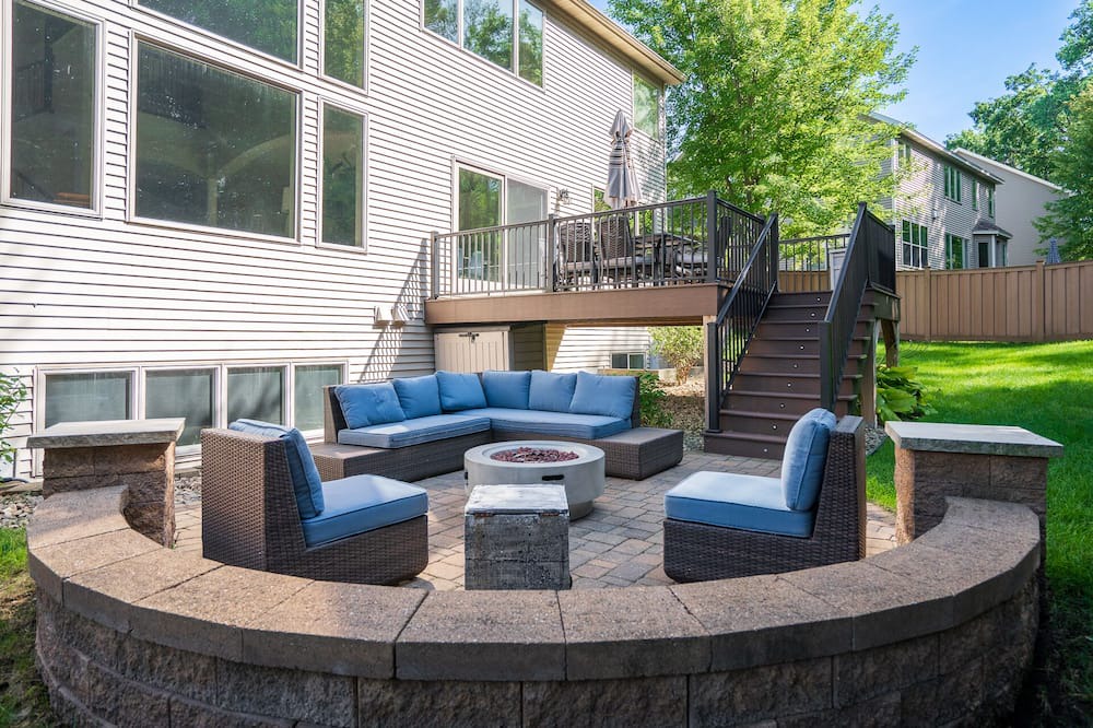 Photo of Outdoor in Little Canada