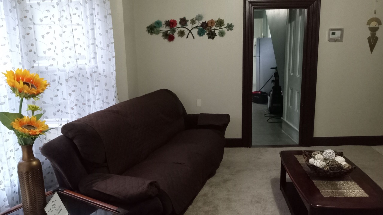 Photo of Livingroom in Athol