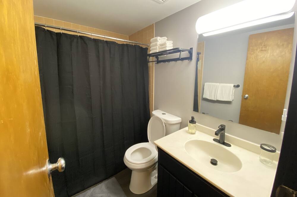 Photo of Bathroom in Jeffersonville
