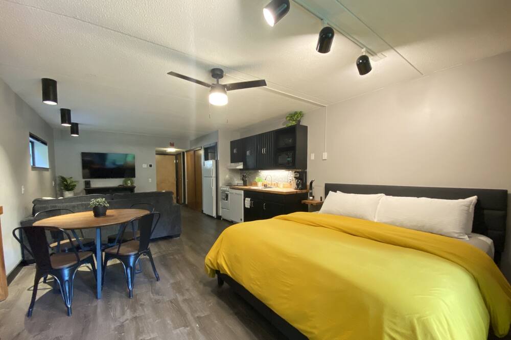Photo of Bedroom in Jeffersonville