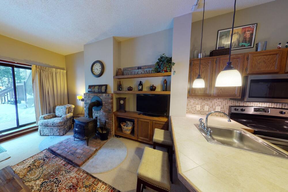 Photo of Bedroom in Pittsfield