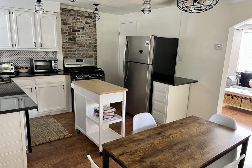 Photo of Kitchen in Leetsdale