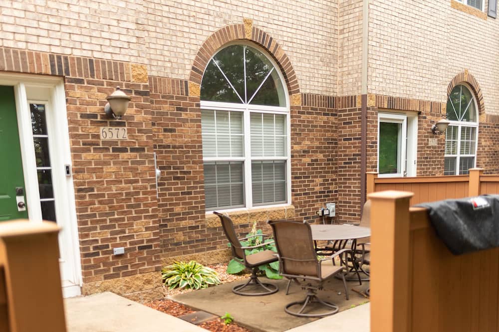 Photo of Patio Balcony in Eden Prairie
