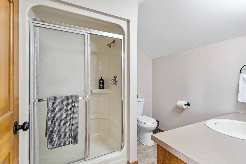 Photo of Bathroom in Green Bay