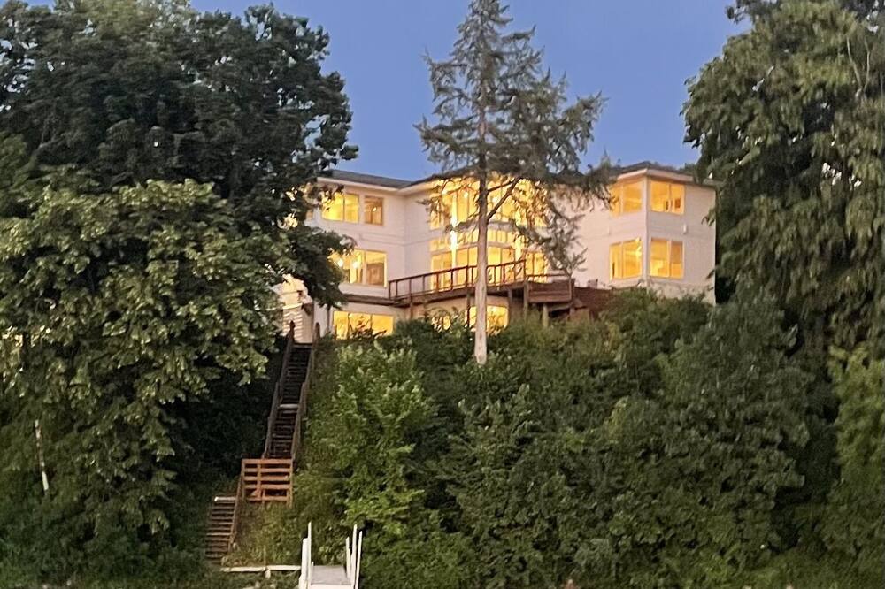 Photo of Outdoor in Mound