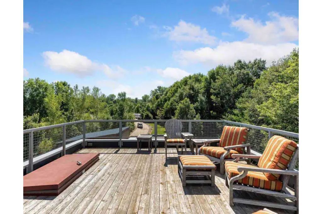 Photo of Outdoor in Baldwin