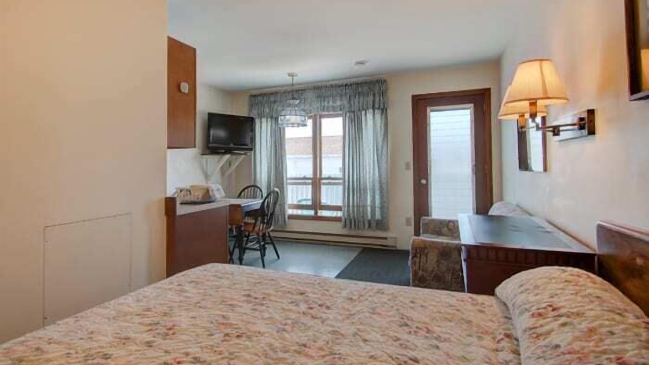 Photo of Bedroom in Hampton