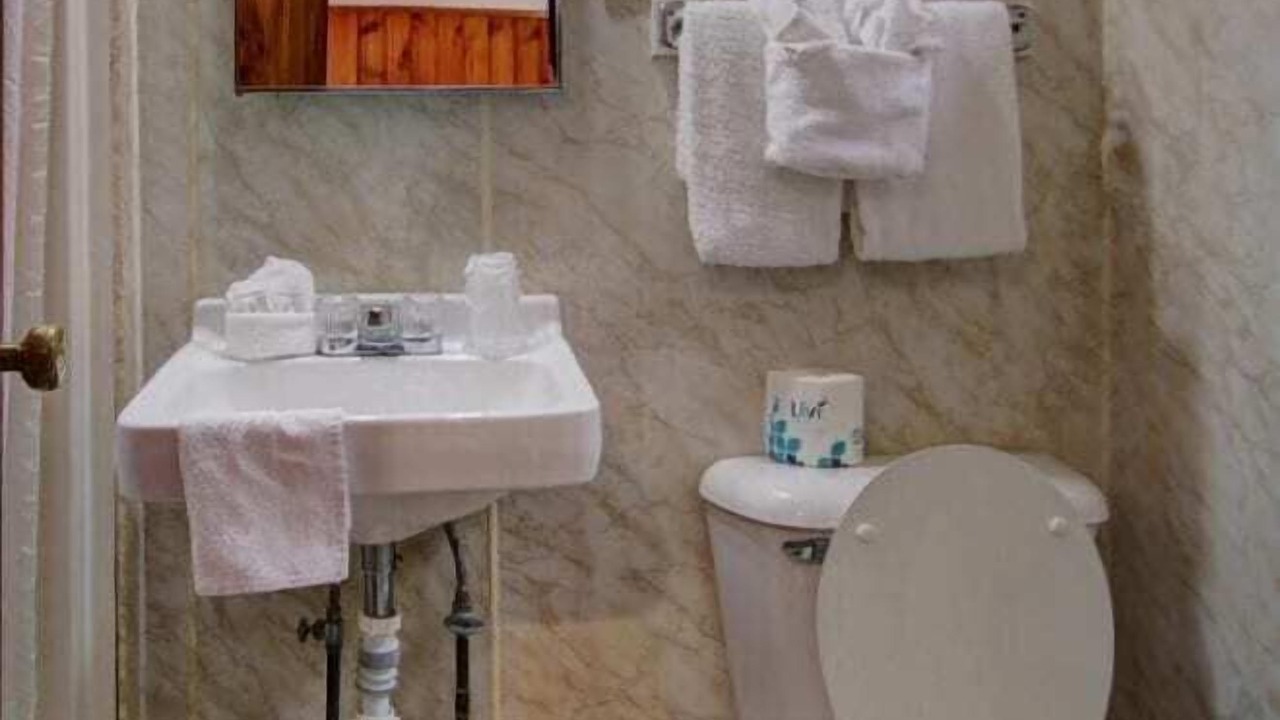 Photo of Bathroom in Hampton