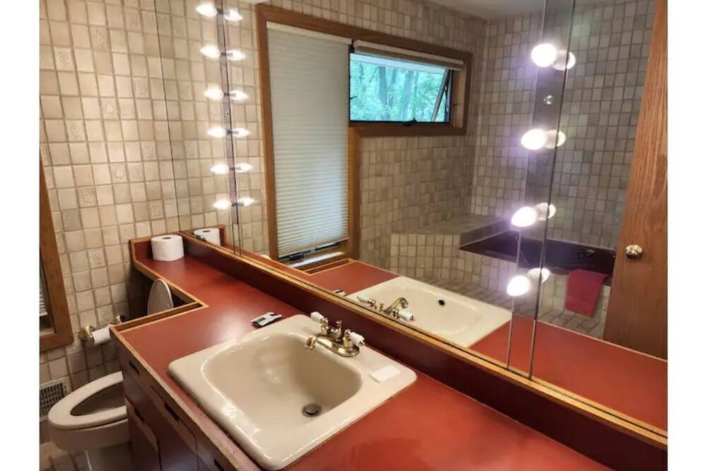 Photo of Bathroom in Minnetonka