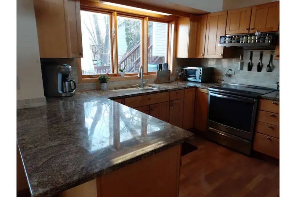 Photo of Kitchen in Minnetonka