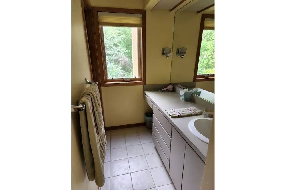 Photo of Bathroom in Minnetonka