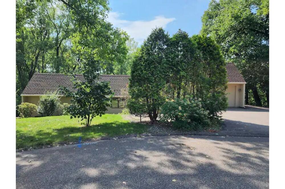 Photo of Outdoor in Minnetonka