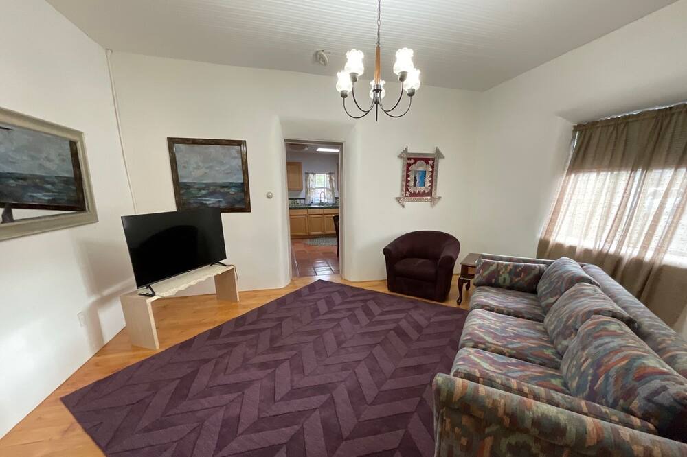 Photo of Livingroom in Los Griegos