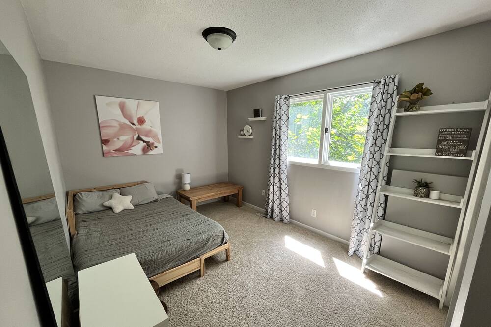 Photo of Bedroom in Eden Prairie