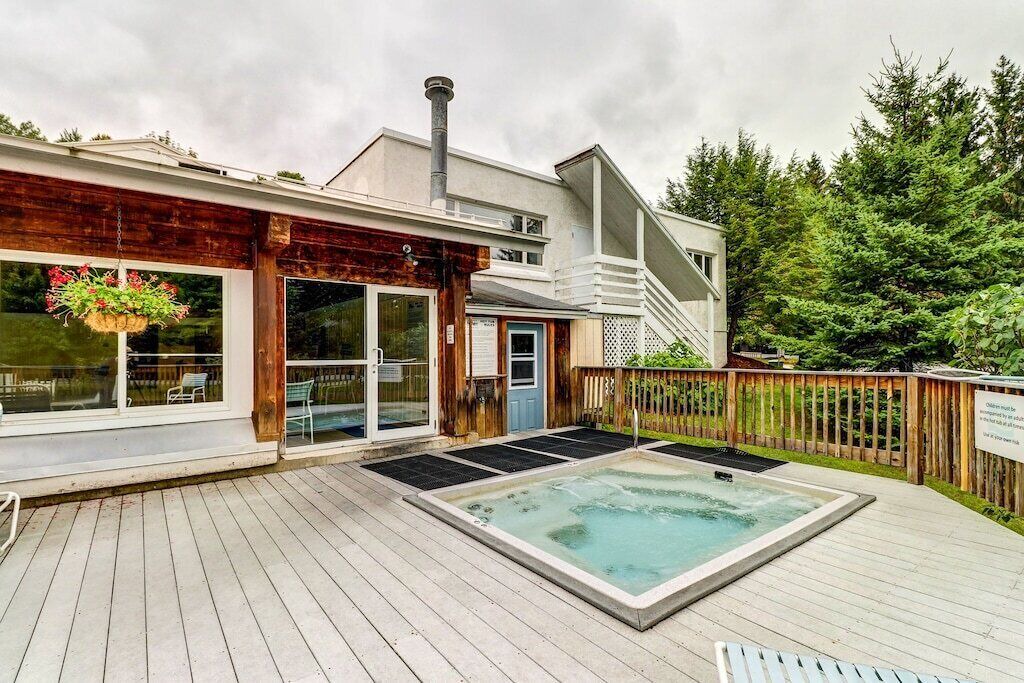 Photo of Outdoor in Warren
