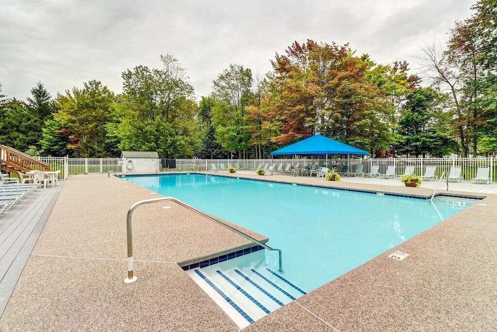 Photo of Outdoor in Warren