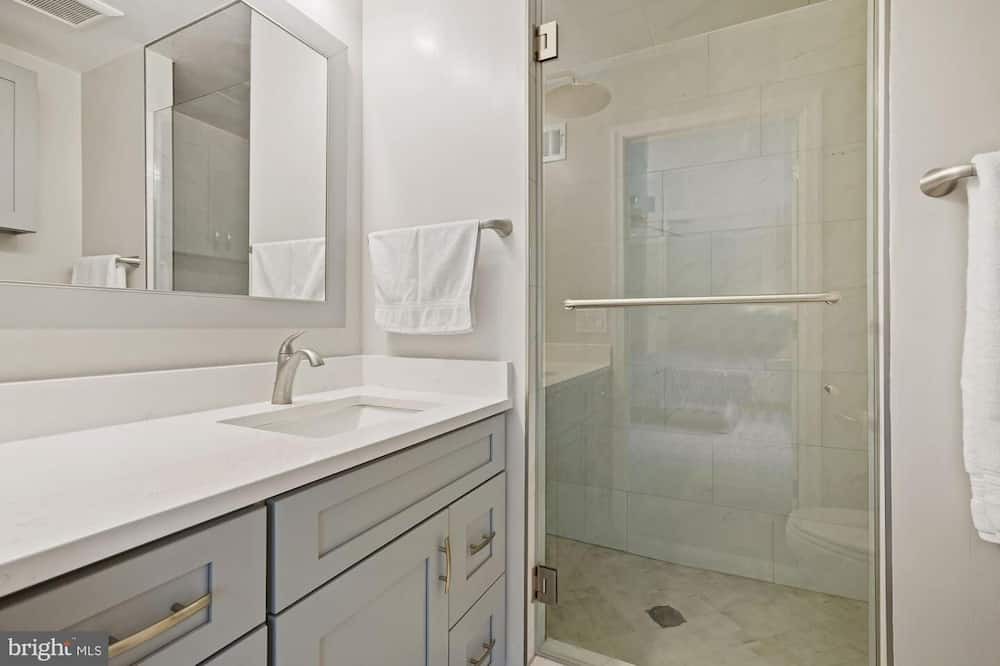 Photo of Bathroom in Tysons