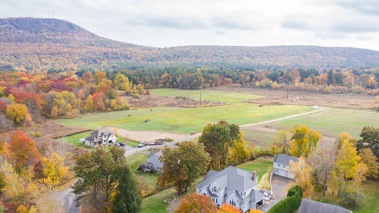 Photo of Outdoor in Easthampton