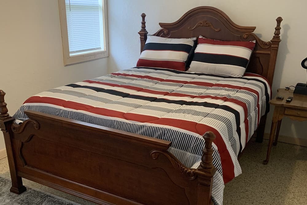 Photo of Bedroom in Fountain City