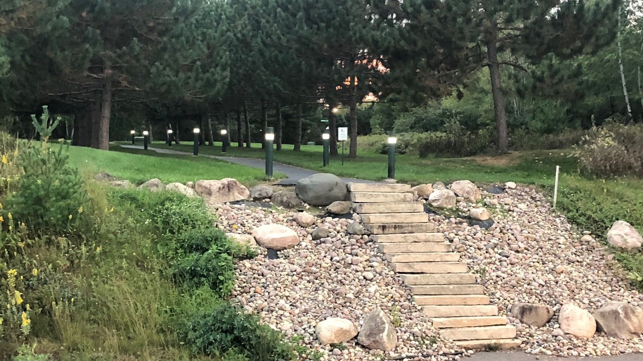 Photo of Outdoor in Phillips