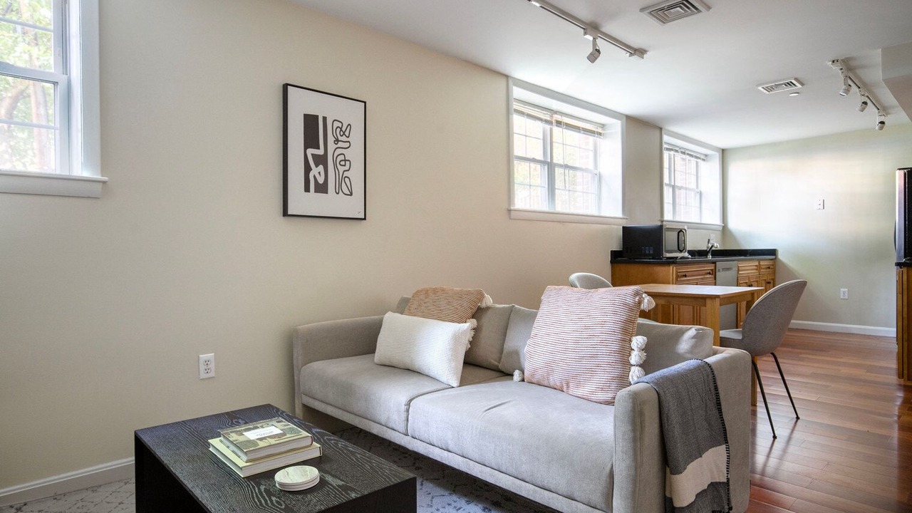 Photo of Livingroom in North Cambridge