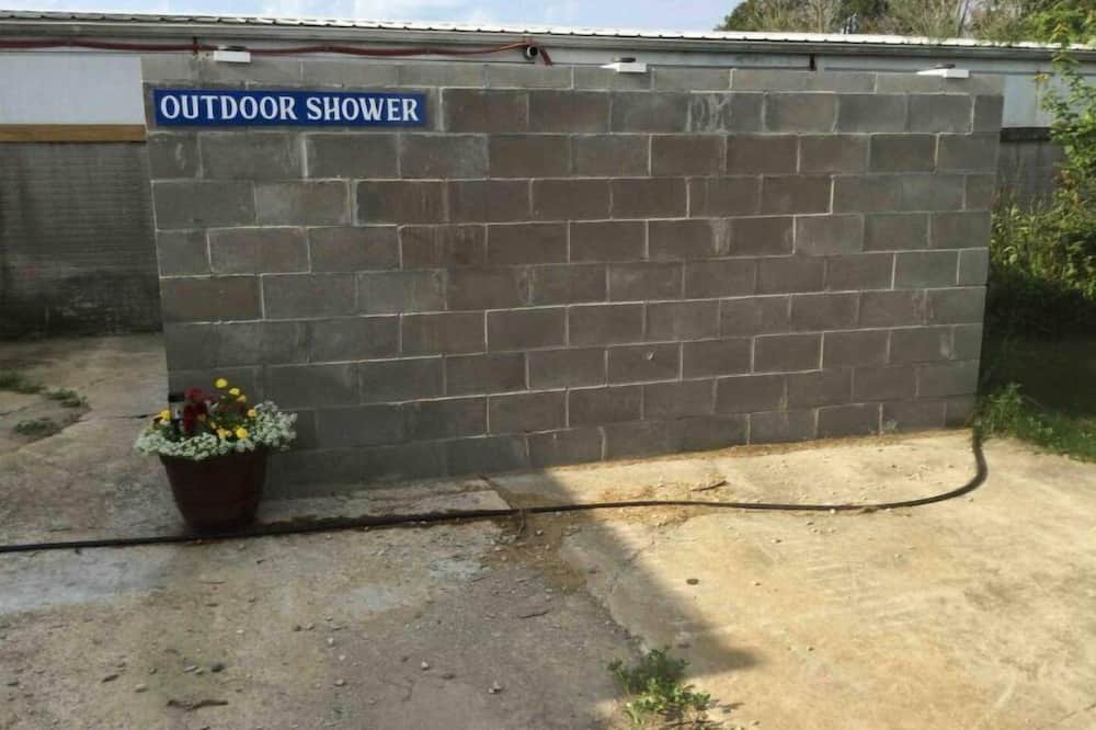 Photo of Outdoor in Alpha