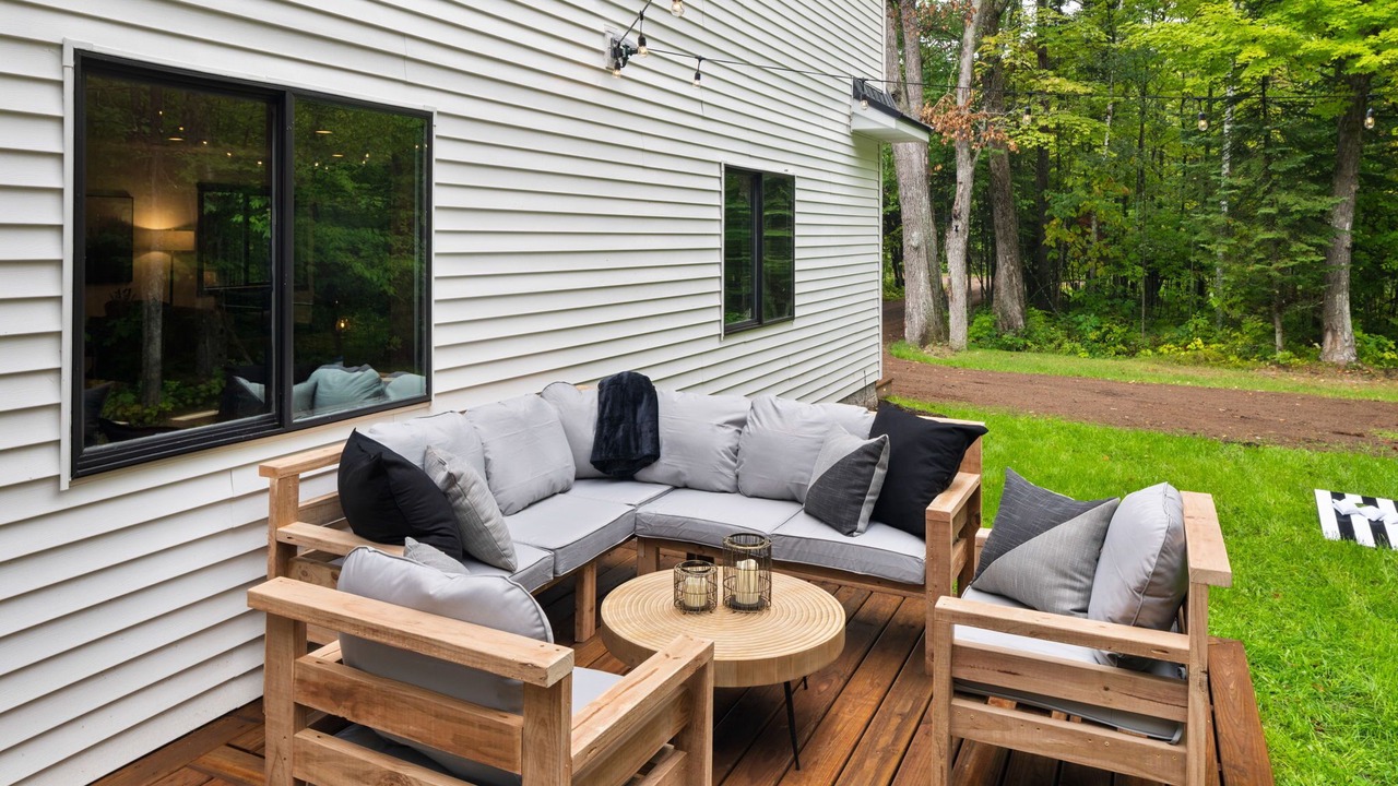 Photo of Outdoor in Sandstone