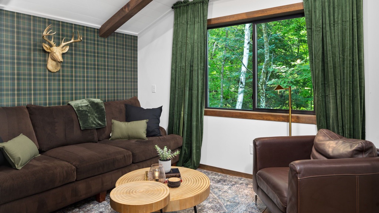 Photo of Livingroom in Sandstone