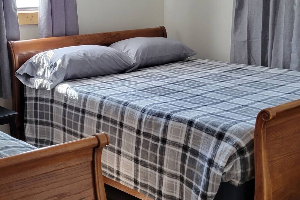 Photo of Bedroom in Newtown