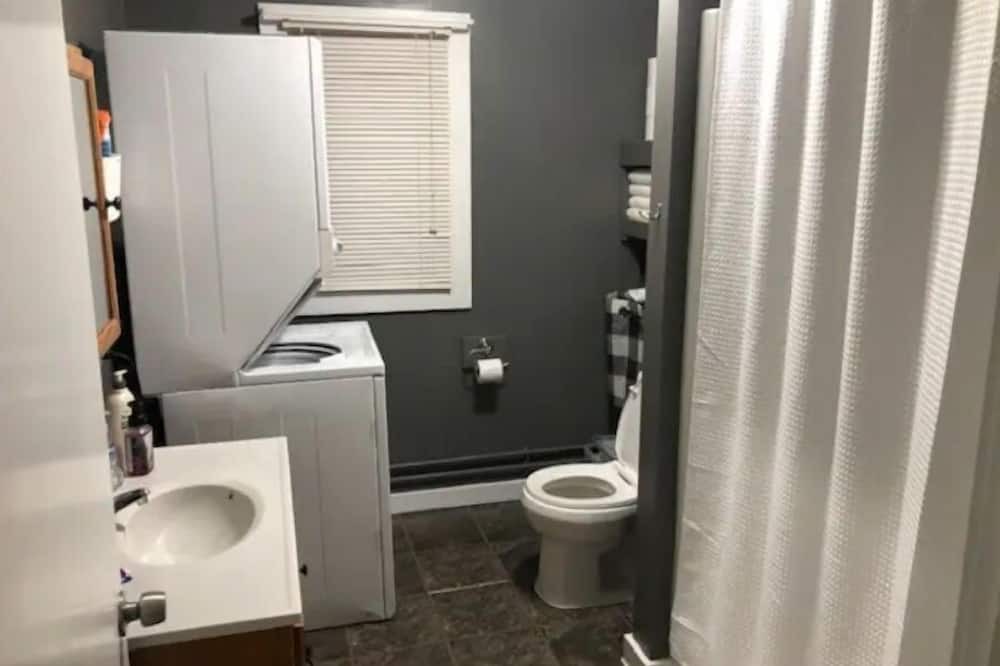Photo of Bathroom in Troy