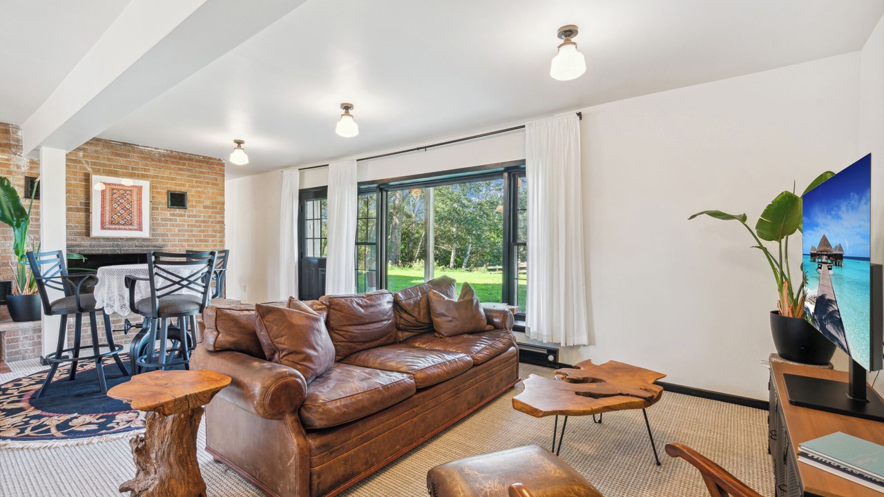 Photo of Livingroom in Excelsior
