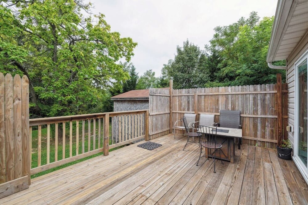 Photo of Outdoor in Parkville