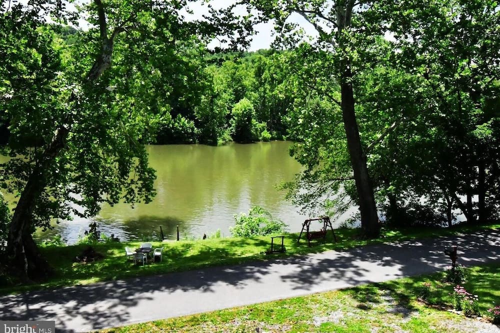 Photo of Outdoor in Berryville