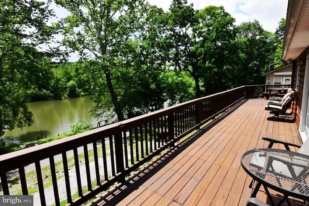 Photo of Outdoor in Berryville