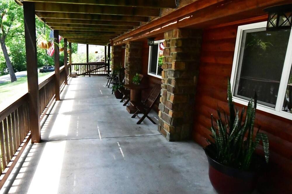 Photo of Patio Balcony in Berryville