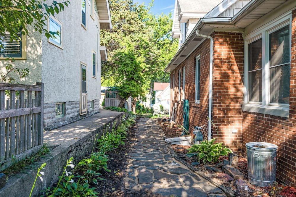 Photo of Outdoor in Powderhorn