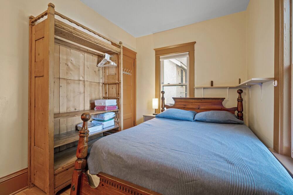 Photo of Bedroom in Powderhorn
