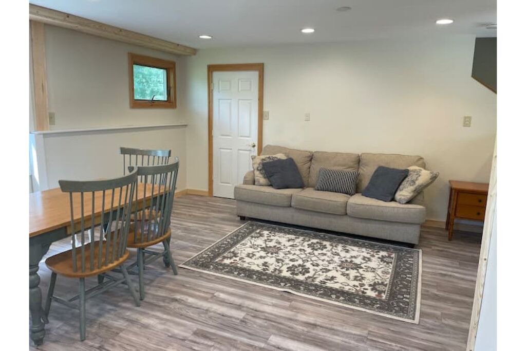 Photo of Livingroom in Watab