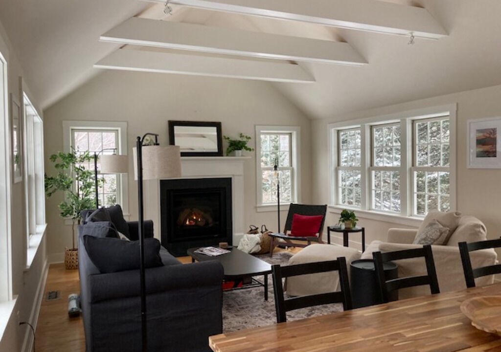 Photo of Livingroom in Elkins