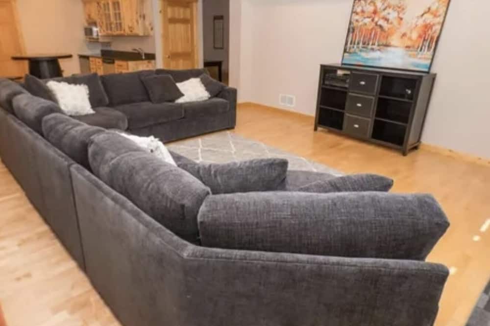 Photo of Bedroom in Hudson