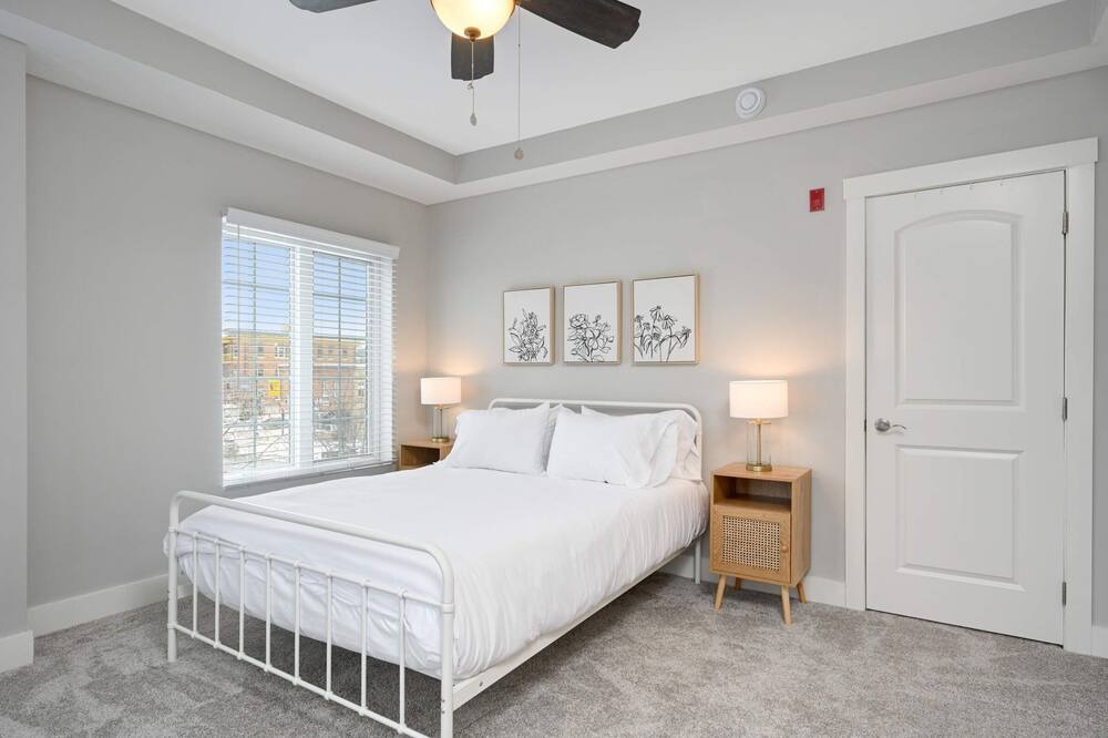 Photo of Bedroom in Lowry Hill East