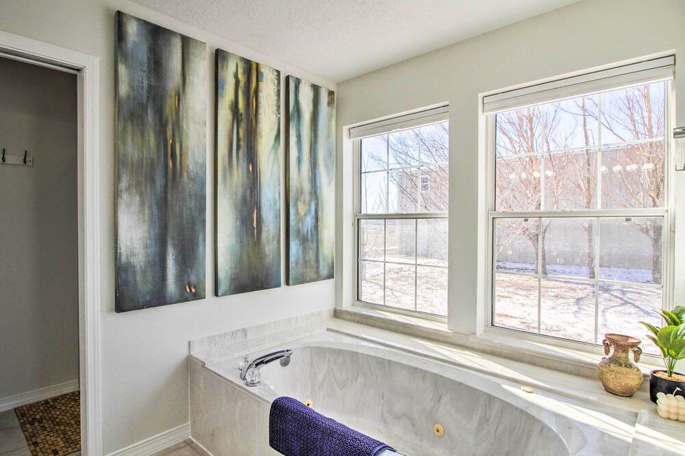 Photo of Bathroom in Edgewood