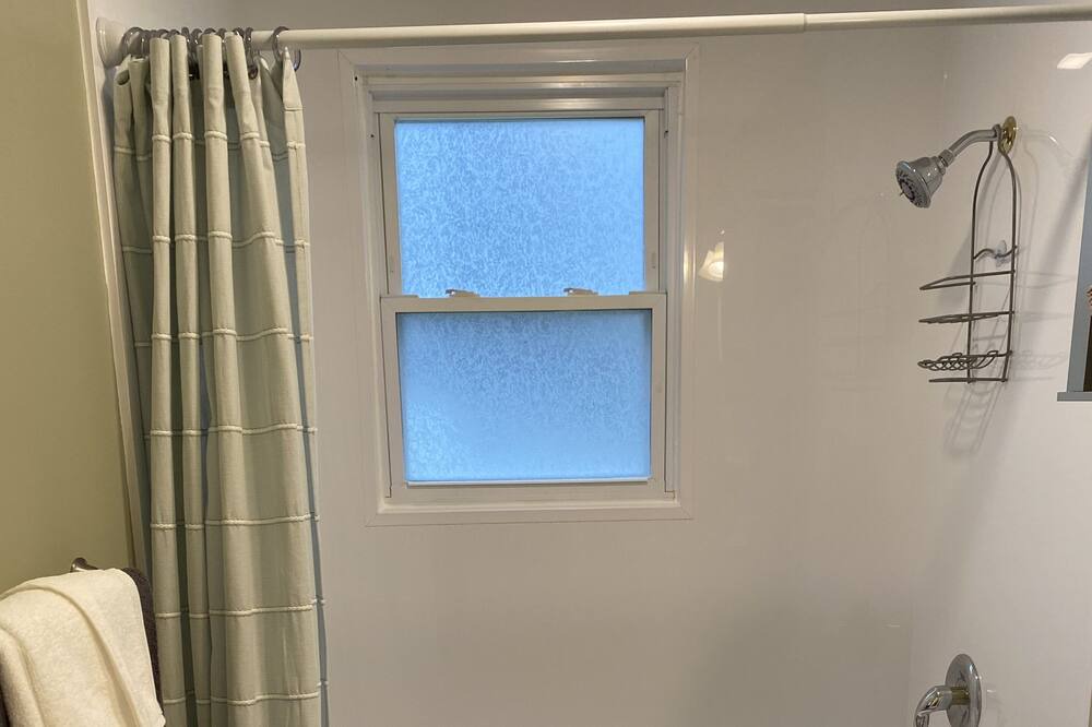 Photo of Bathroom in New North End