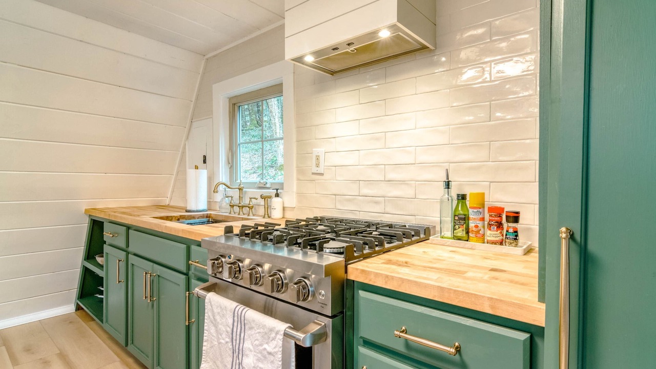 Photo of Kitchen in Middlefield