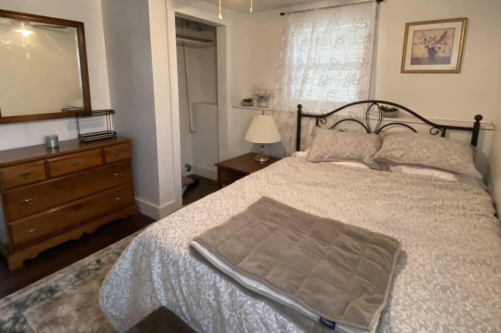 Photo of Bedroom in East Andover