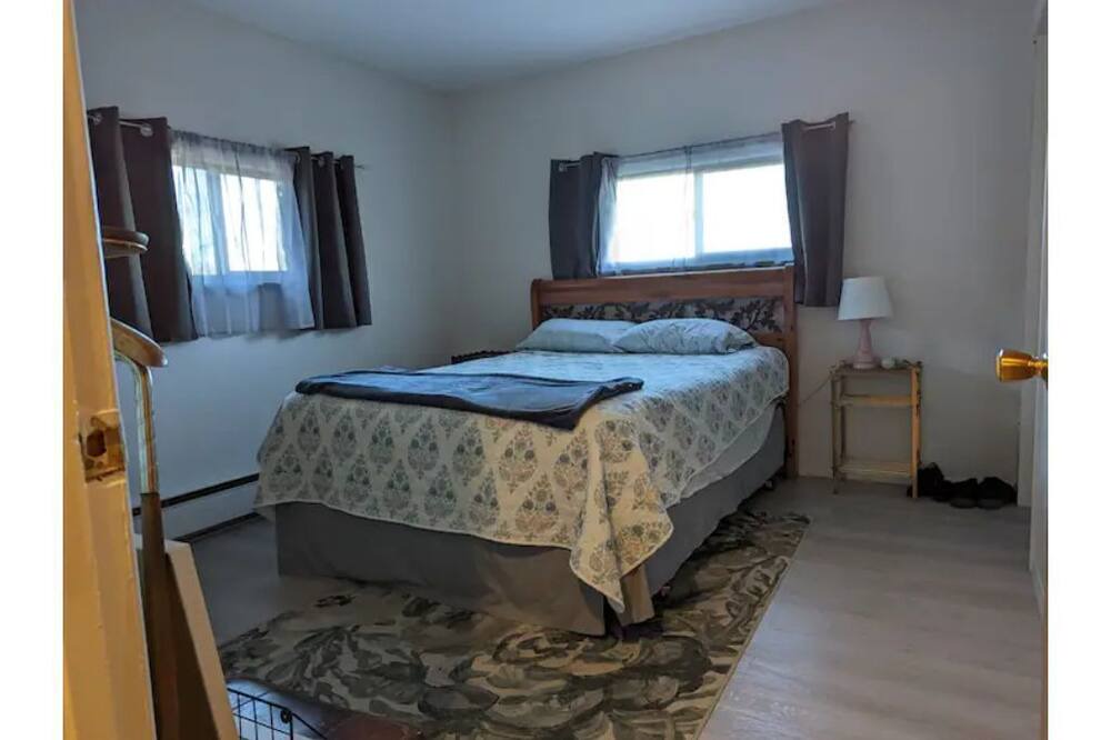 Photo of Bedroom in Rainsville