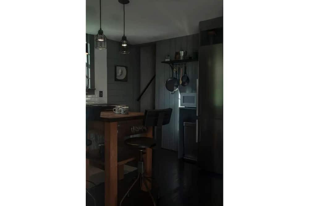 Photo of Kitchen in Moriah Center